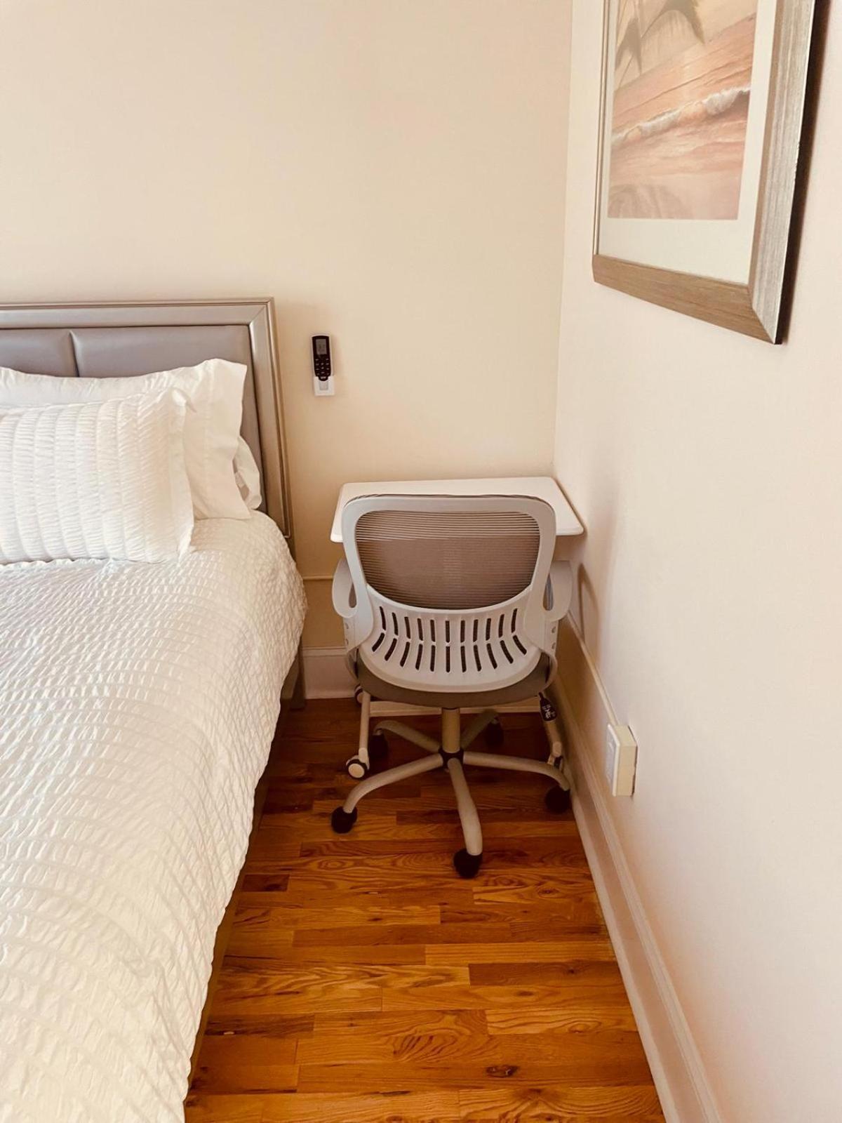 Ooohlala! 2 Beds And 2 Full Baths W/Free Parking Apartment Newark Exterior photo