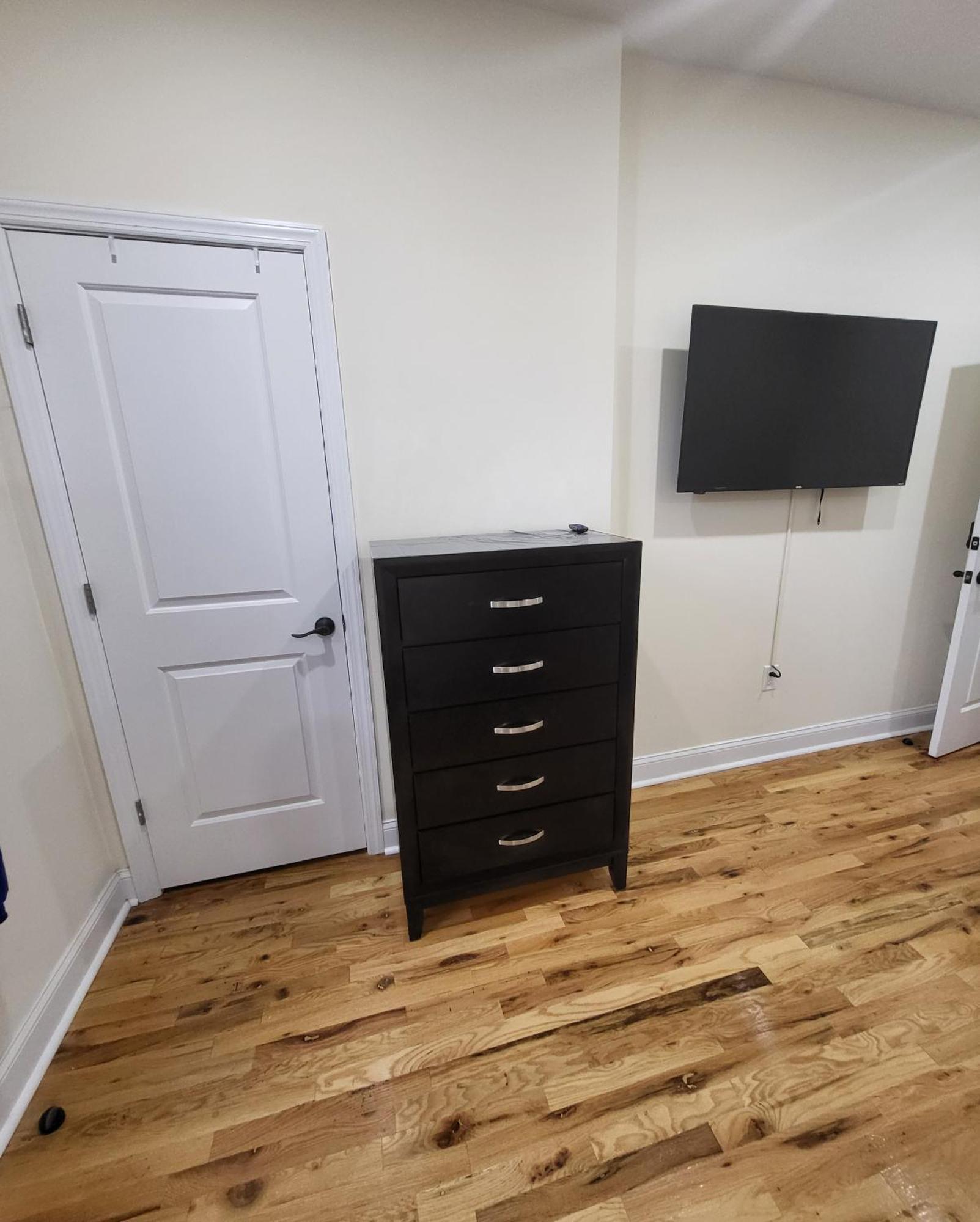 Ooohlala! 2 Beds And 2 Full Baths W/Free Parking Apartment Newark Exterior photo