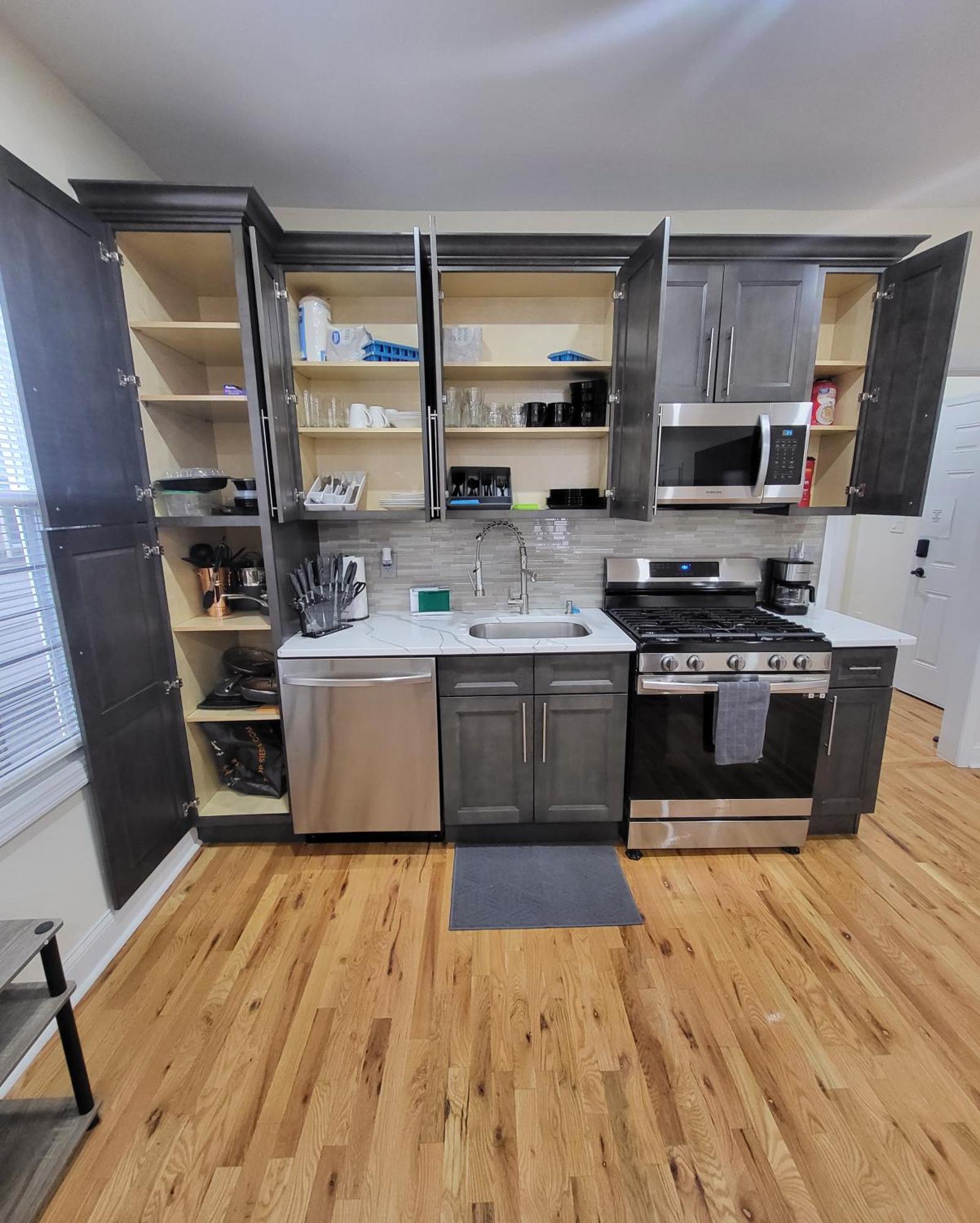 Ooohlala! 2 Beds And 2 Full Baths W/Free Parking Apartment Newark Exterior photo